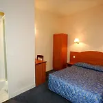 Camelia Hotel 2*