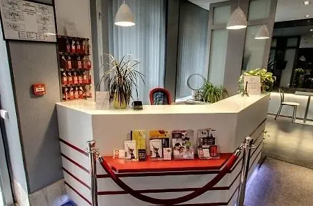 Camelia Hotel París